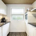 4 Star Holiday Home In Vaeggerlose Сasa de vacaciones Bøtø By